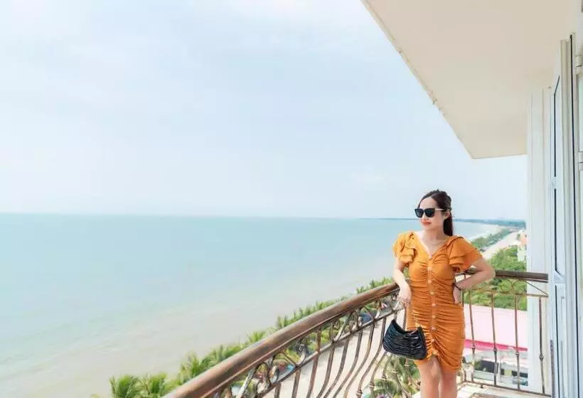 Khách Sạn Moonlight Hotel   Mặt Biển Hải Tiến