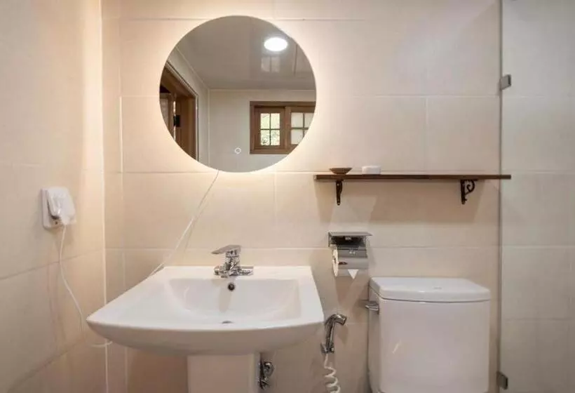 ペンション Andong Gyeonghamjeong