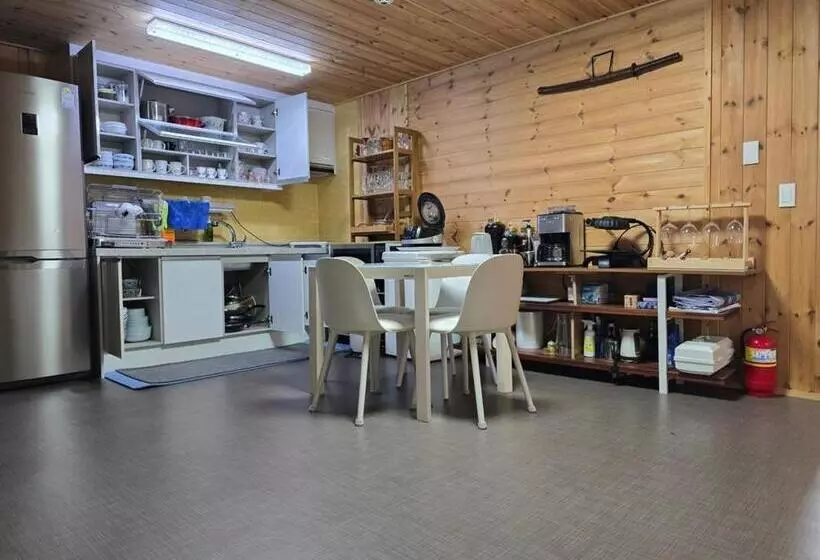 ペンション Buan Gureum Hosu Maeul Badagaboineun Jib