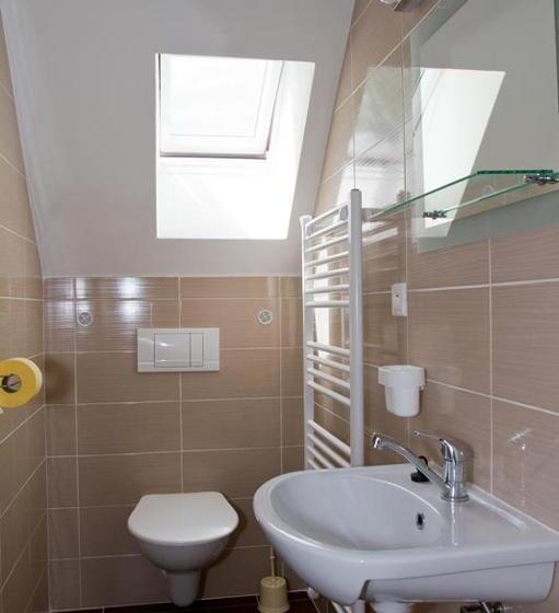 פנסיון Ubytování Na Hrázi