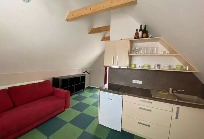 Majatalo Ubytování Na Hrázi