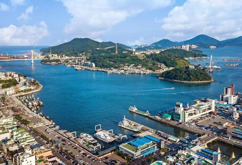 Yeosu Jinnam Mansion Pension