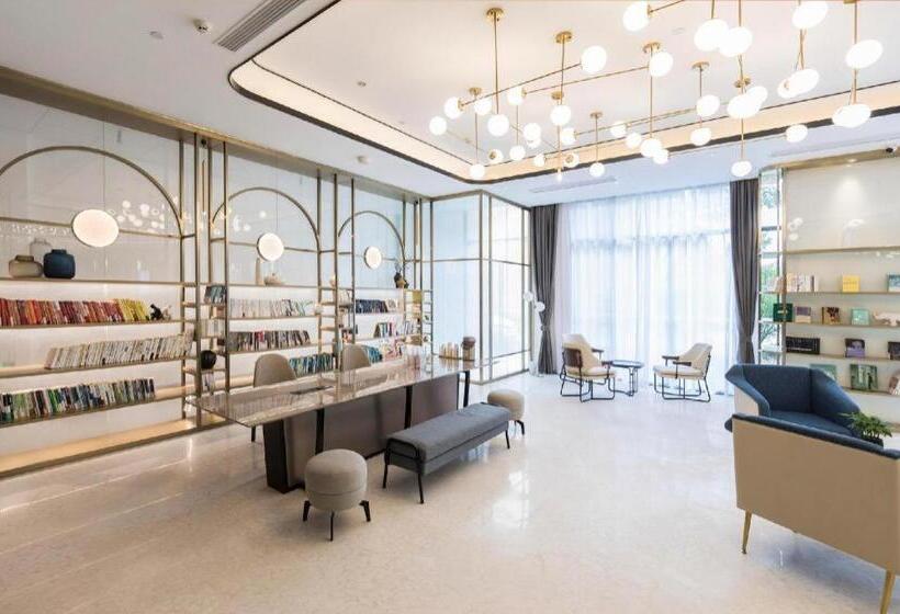 Atour Hotel Maanshan Municipal Government Plaza Taibai Avenue