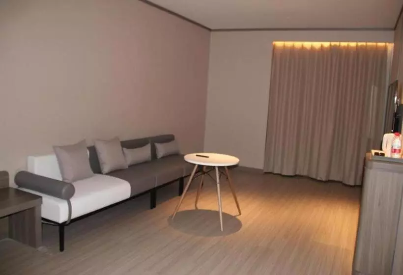 Hanting Hotel Dongying Kenli Yong An Airport