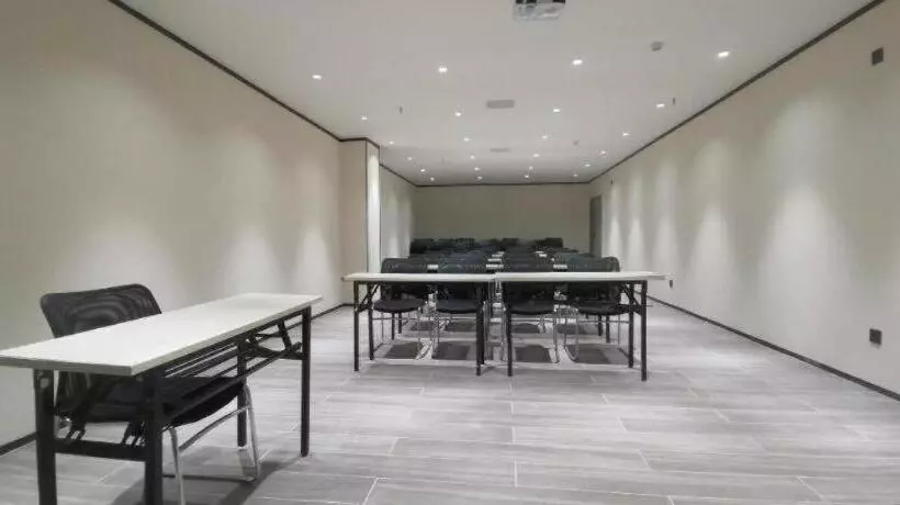 Hanting Hotel Hebi Shancheng Mall