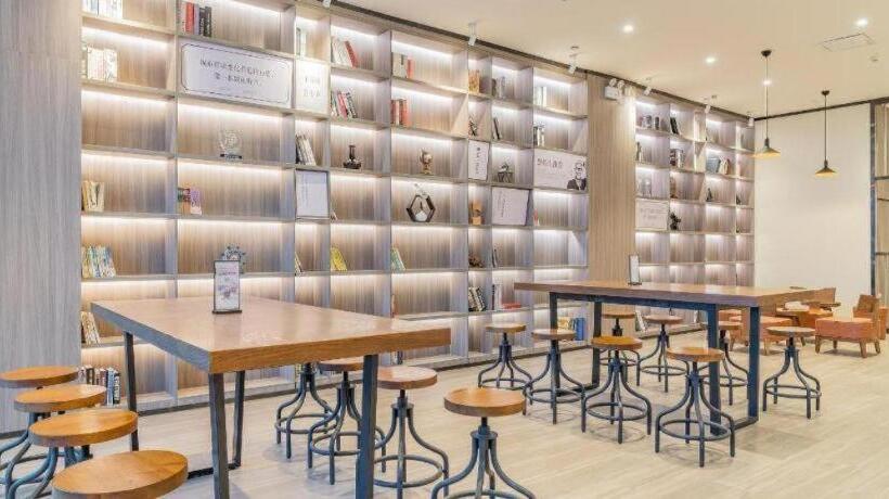 Hanting Hotel Hebi Shancheng Mall