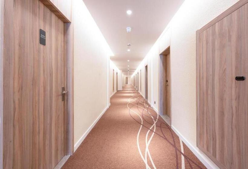 Hanting Hotel Shangrao Wuyuan Cultural Square