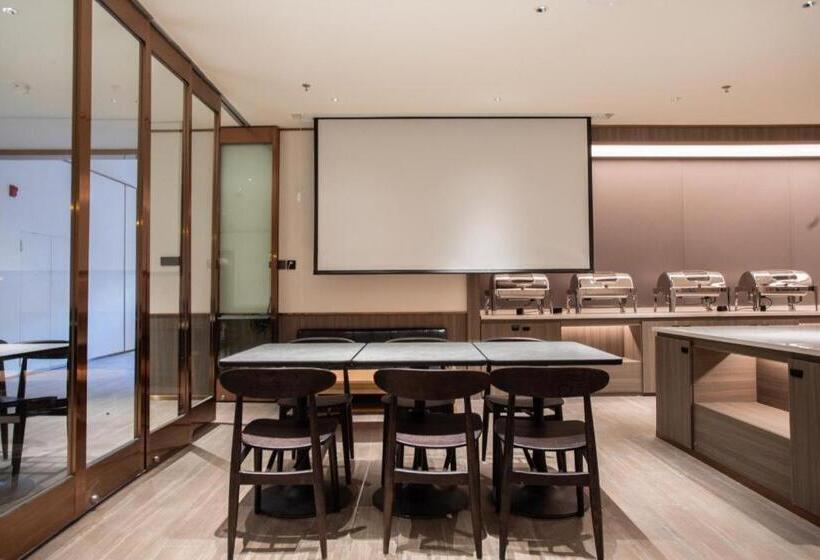 Hanting Hotel Yushu Museum