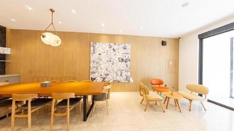 Hanting Premium Hotel Jilin Tianjin Street