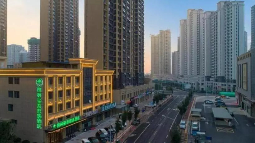 ホテル Green Tree Inn Express Heze University Town