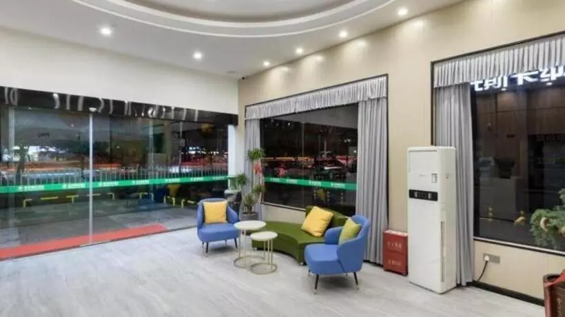 Hotelli Greentree Inn Express Fujian Ningde Ningchuan Road Qinghua Building