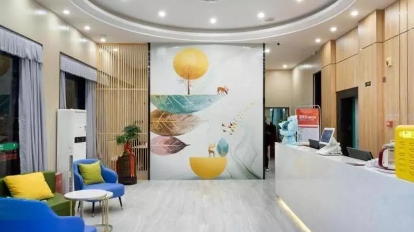 Hotelli Greentree Inn Express Fujian Ningde Ningchuan Road Qinghua Building