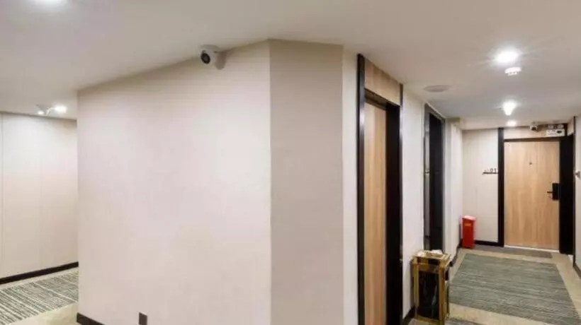 Hotelli Greentree Inn Express Fujian Ningde Ningchuan Road Qinghua Building