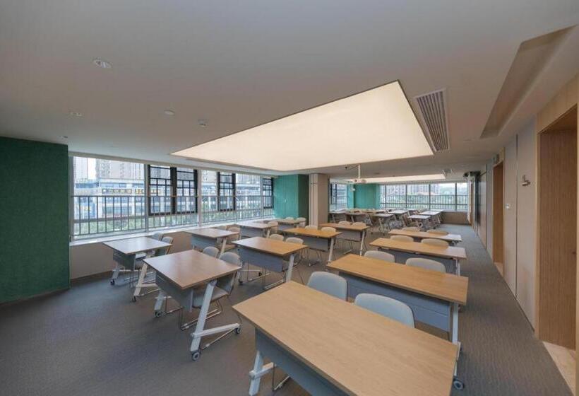 Ji Hotel Changsha Zhongjiao Plaza