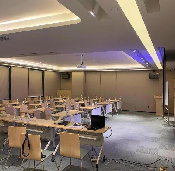 Ji Hotel Fuzhou Mawei Free Trade Zone