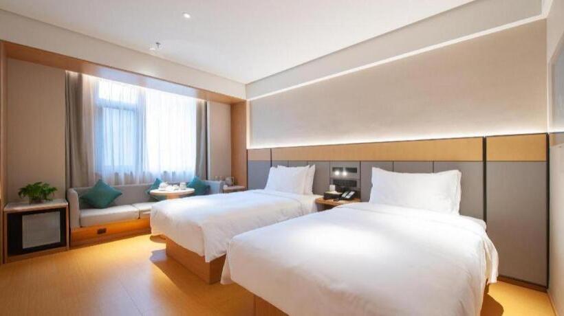 Ji Hotel Jinzhou Yunfei Bridge