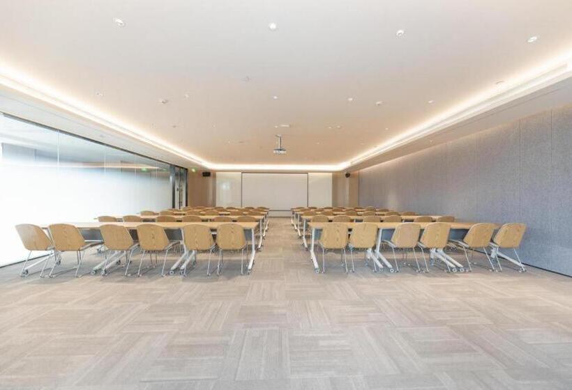 Ji Hotel Wuhan Optics Valley Daxueyuan Road