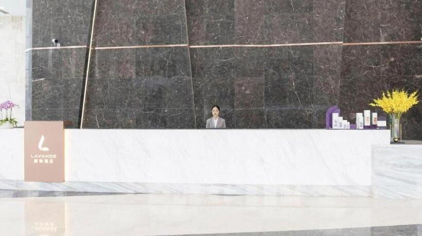 Lavande Hotel Nanchang Aixihu Shida