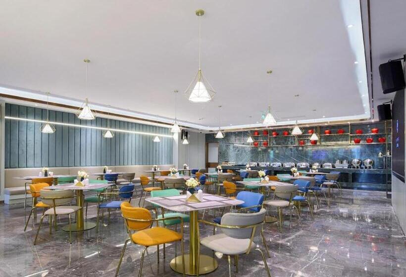 Starway Hotel Nanjing Binjiang Development Zone Xintiandi