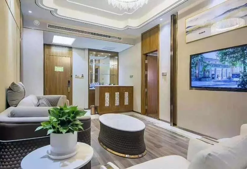 Starway Hotel Urumqi Exhibition Center