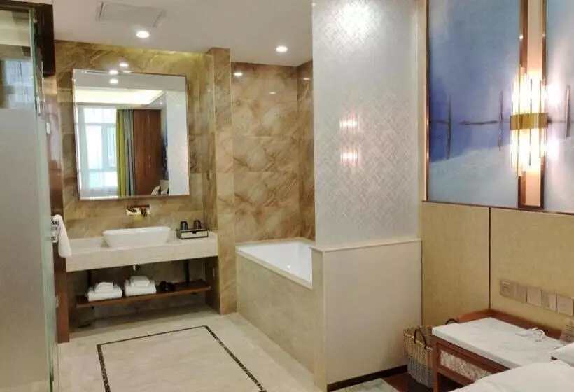 Starway Hotel Urumqi Exhibition Center