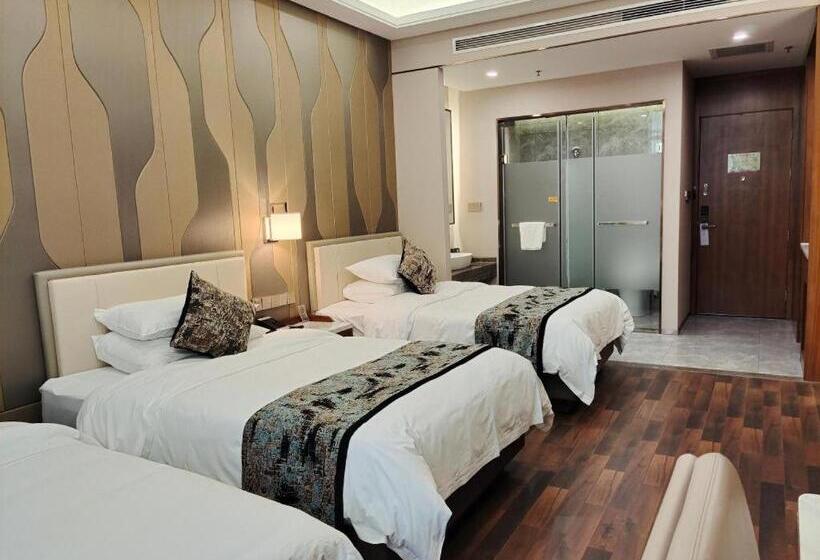 Starway Hotel Urumqi Exhibition Center