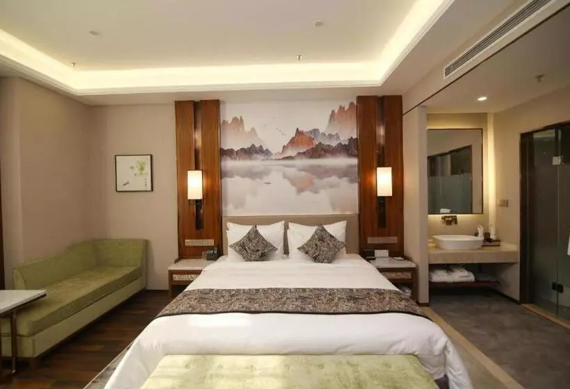 Starway Hotel Urumqi Exhibition Center