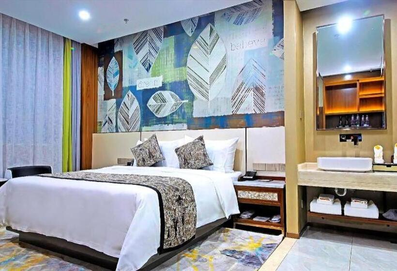 Starway Hotel Urumqi Exhibition Center