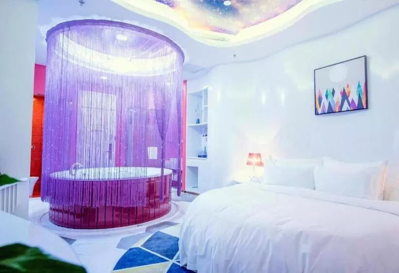Starway Hotel Urumqi Exhibition Center