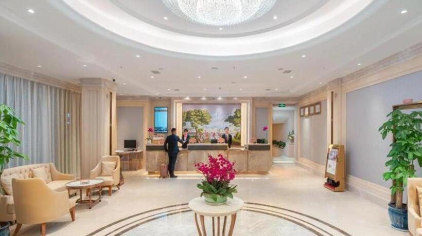 Vienna Hotel Guiyang Huaxi Park