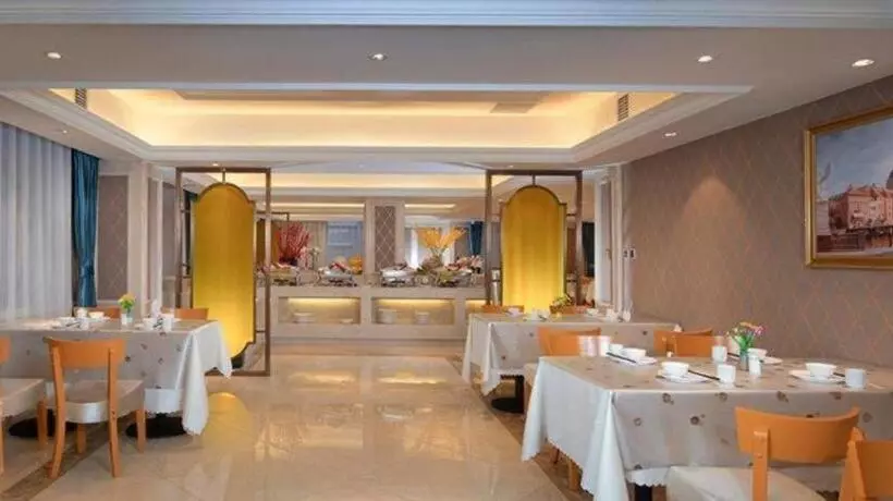 Vienna Hotel Jilin Dunhua High Speed Railway Station