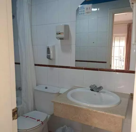 Ostello Hostal Montys
