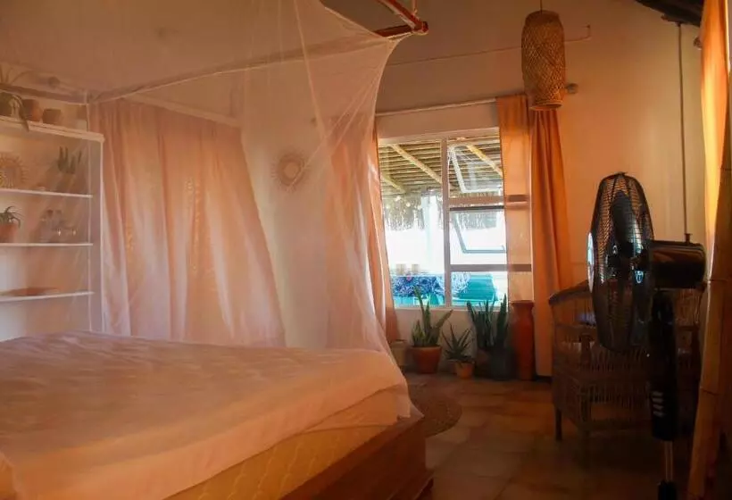 Lehani Beach Hostel