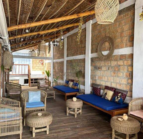 Lehani Beach Hostel