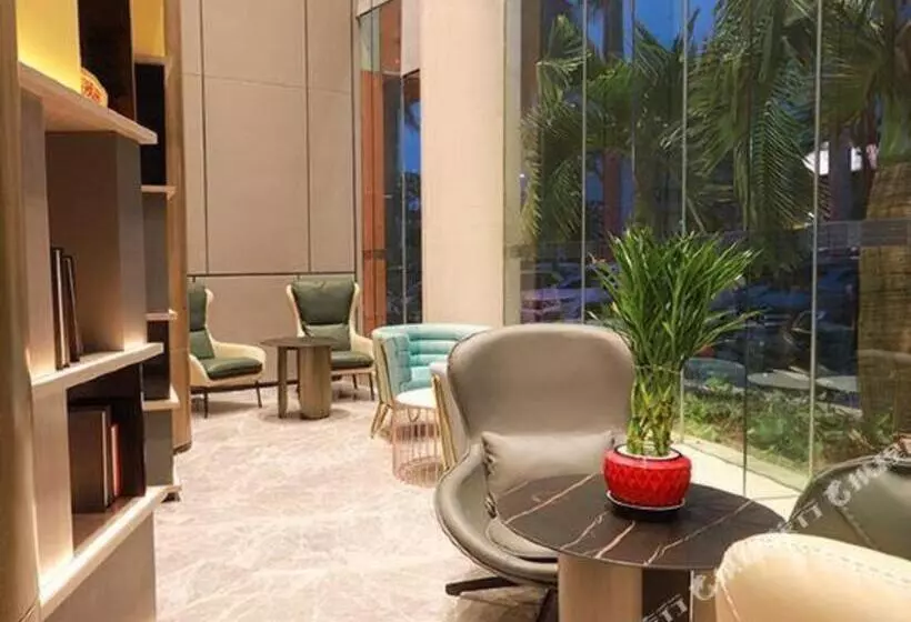 City Comfort Premier Hotel Haikou Wangfujing Haiken Plaza