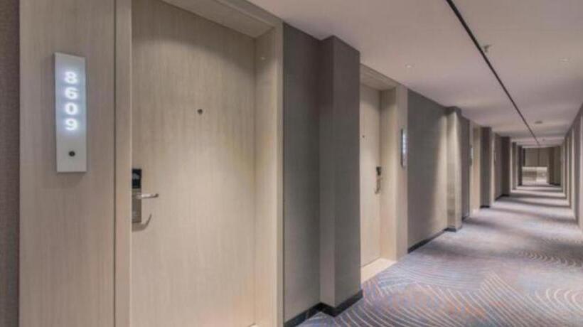 Echarm Hotel Wuhan Univerisity Hongshan Square Metro Station