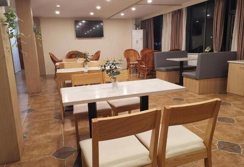 Hanting Hotel Langzhong Ancient City