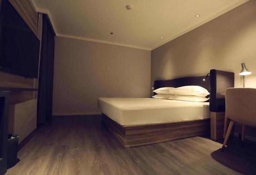 Hanting Premium Hotel Changchun Xintiandi Shopping Park