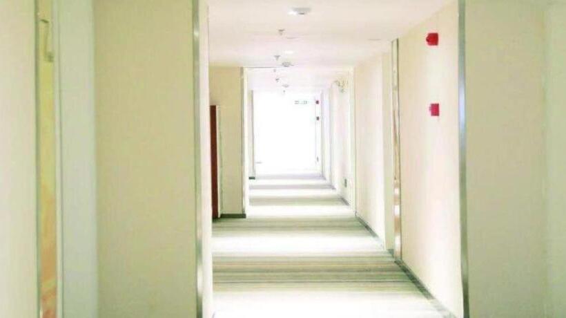 酒店 7 Days Inn Jinan Changqing University Town Ginza Commercial Street