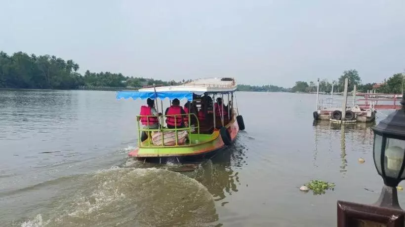 ホテル Baan Imoun