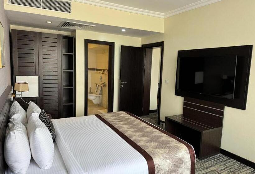 هتل Golden Tulip Ibadan