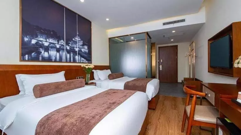 Hotelli James Joyce Coffetel Wuhan Huanlegu Renhe Road Subway Station