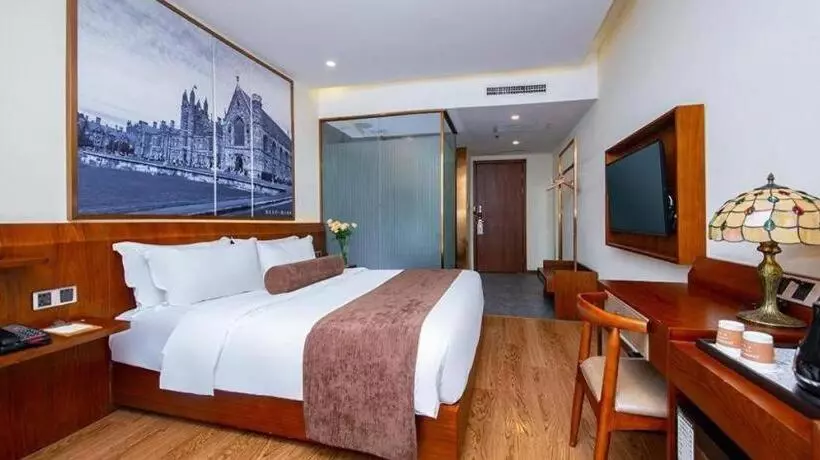 Hotelli James Joyce Coffetel Wuhan Huanlegu Renhe Road Subway Station