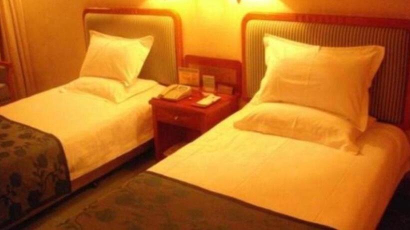 Otel Zhengzhou Airport