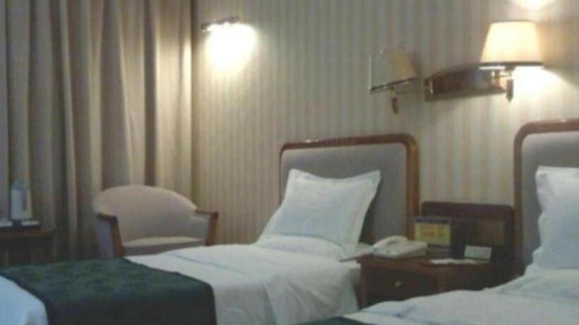 Otel Zhengzhou Airport