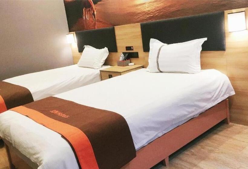 Jun Hotel Gansu Lanzhou Chengguan District Zhangye Road Walking Street