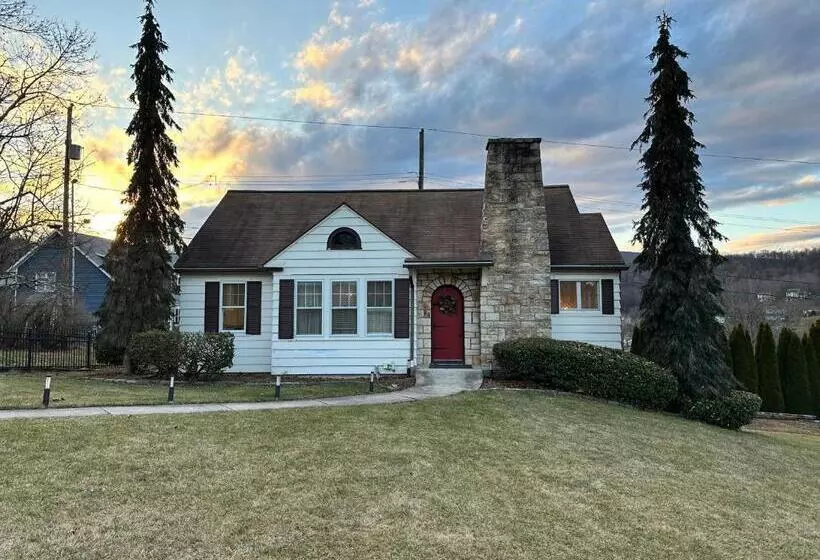 ペンション Cozy Cottage By Mazi Homes