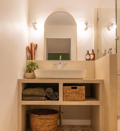 פנסיון La Maison 1680