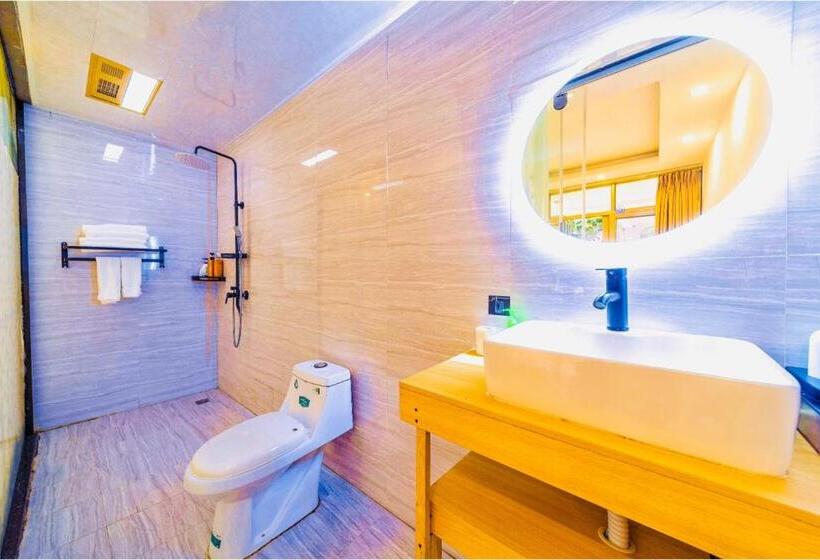 Pensió Lijiang Yimanshiguang 丽江逸慢拾光