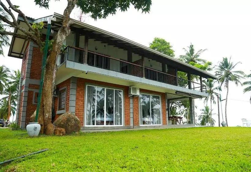 ペンション Polhena Villa Hakmana